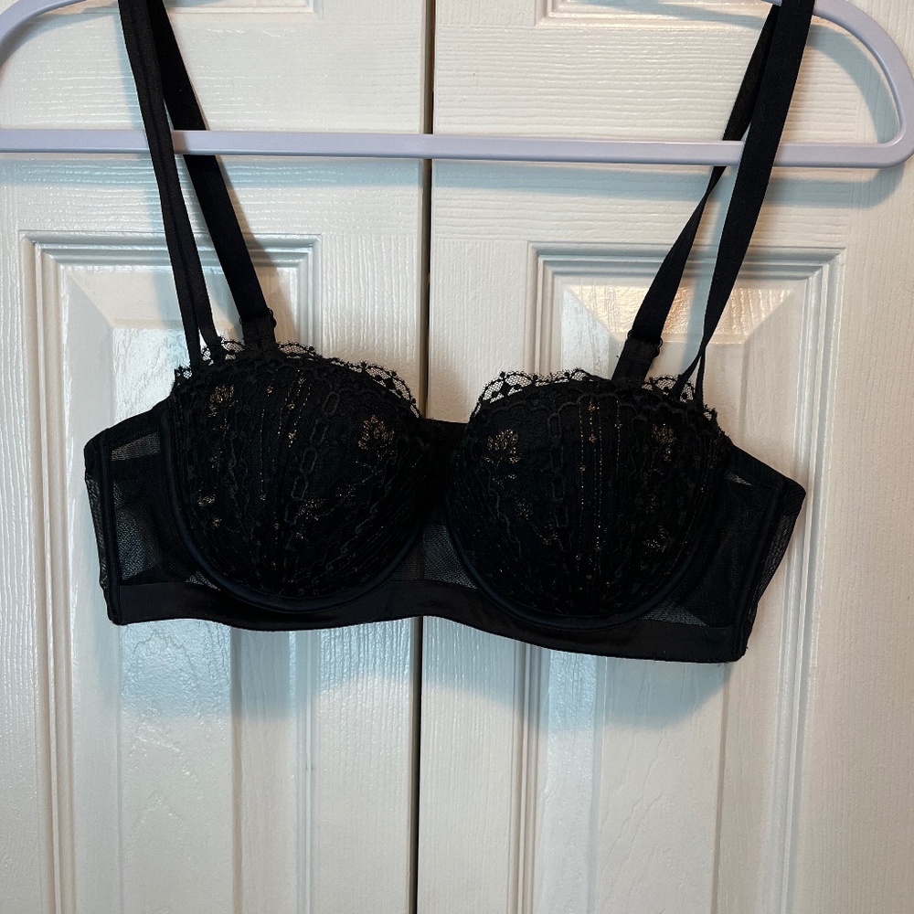 Understance size 34B underwire bra